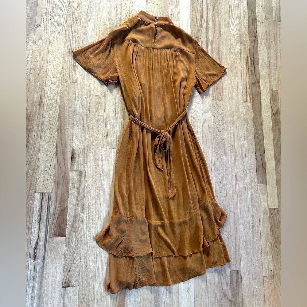 AMOUR VERT onie midi dress marigold flutter sleeve mockneck made in usa size M - Picture 16 of 16